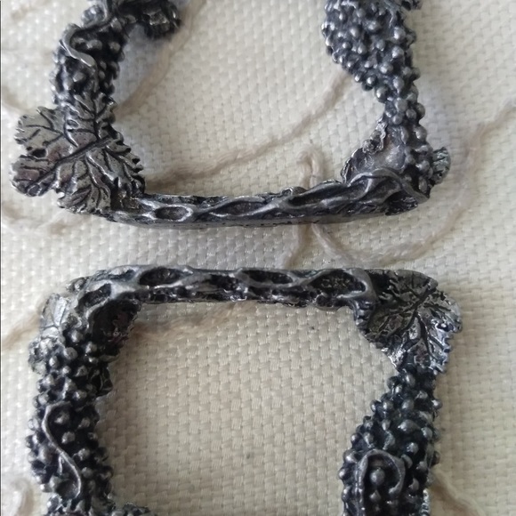 Napkin Rings Grape Vine Leaves 2 holders - Picture 5 of 7